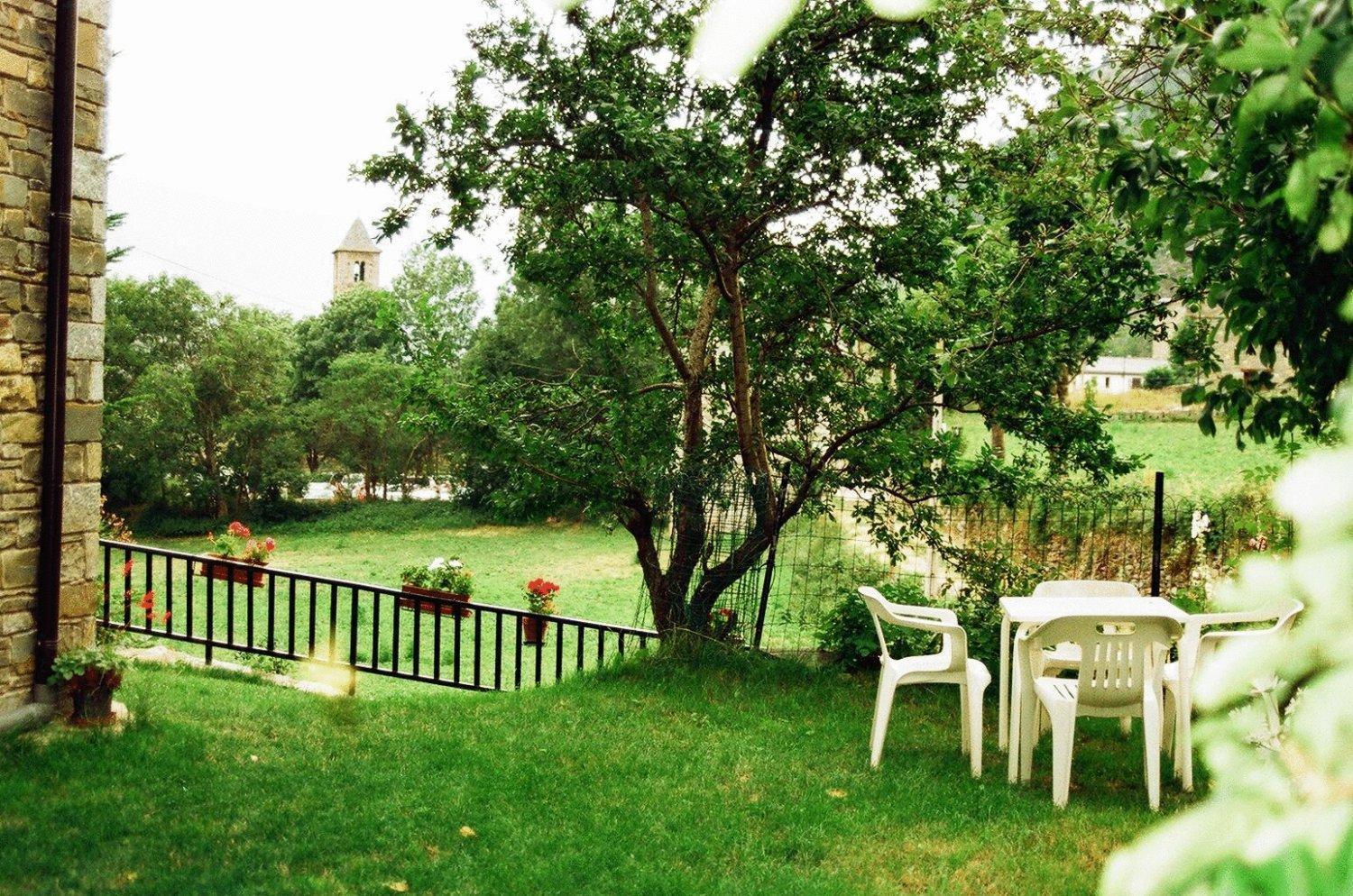 Hostal Pernalle เอริลญาแวล ภายนอก รูปภาพ
